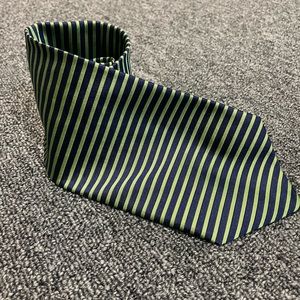 Brooks brothers silk tie